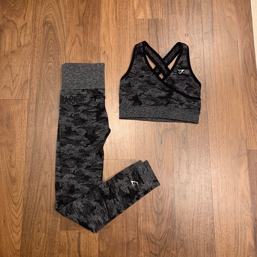 Gymshark black camo print set